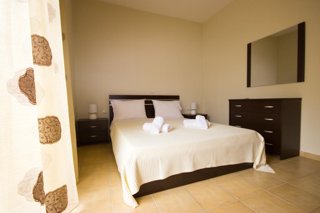 Angel Luxury Apartments Керамоти Екстериор снимка